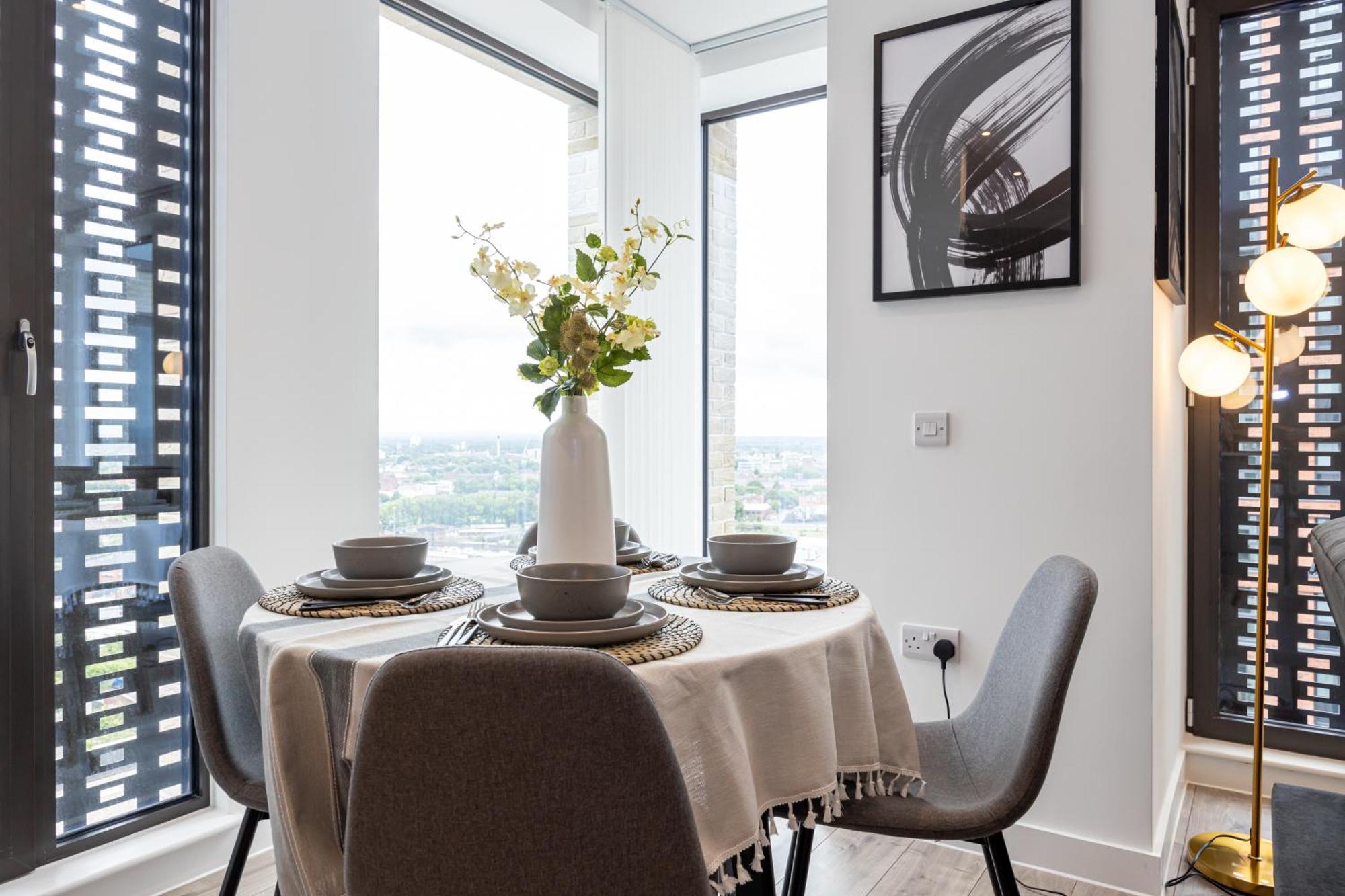 Royal Ebony By Asquare Lettings Daire Manchester Dış mekan fotoğraf